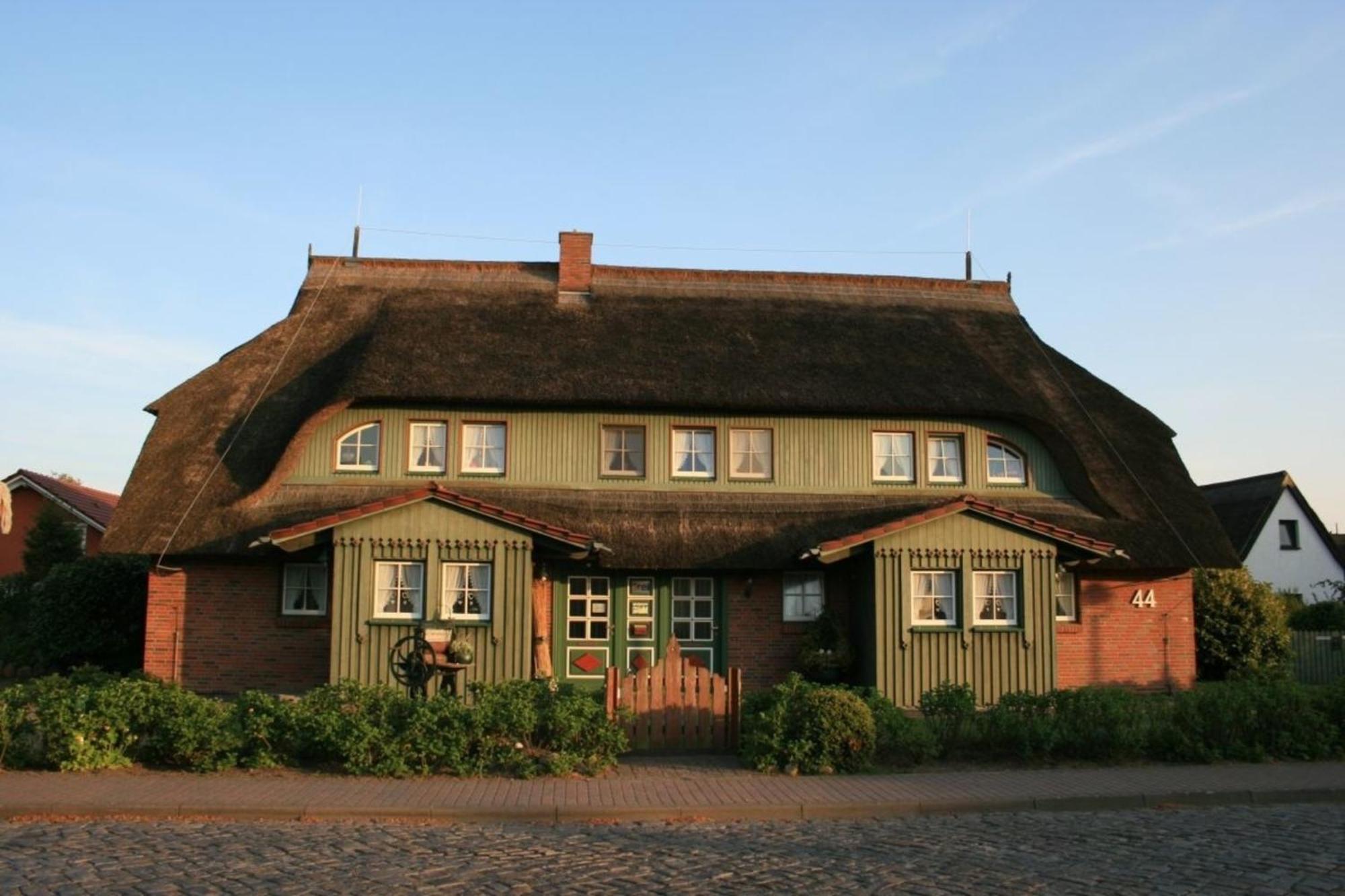 Ferienwohnung Nr 07 OG Spitzboden Born Exterior foto